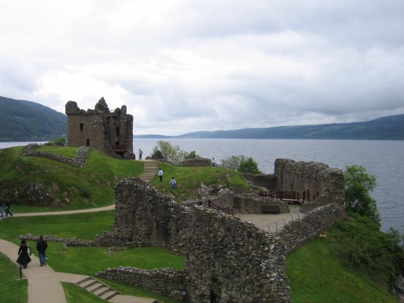 K800_IMG_1616_urquhart.JPG - Urquhart Castle