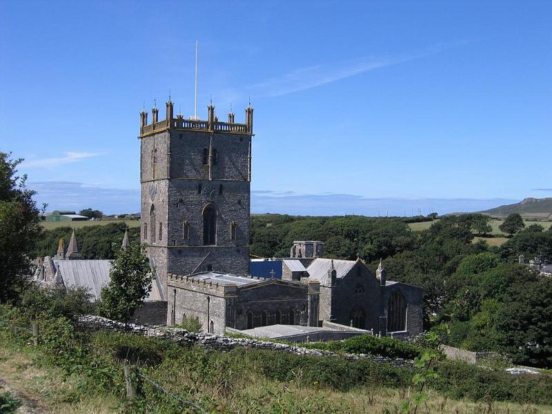 28_StDavid.JPG - St. David's Cathedral, Pembrokeshire