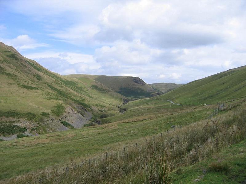 37_Elan.JPG - Fahrt durch das Elan Valley